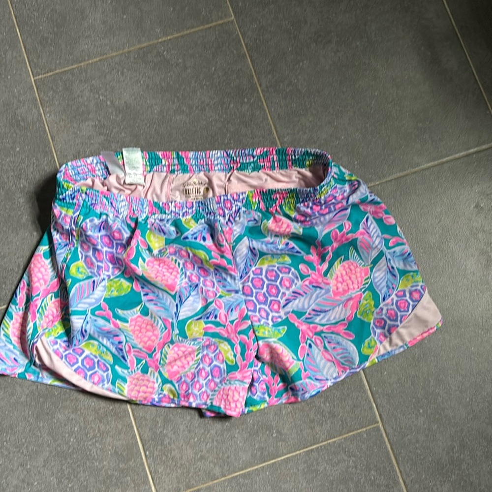 Lilly luxletic shorts